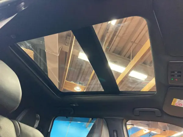 2022 Mitsubishi Outlander — photo 3 | Tuminion Kenya
