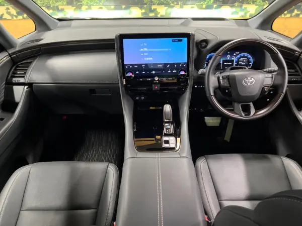 2025 Toyota Alphard — photo 2 | Tuminion Kenya