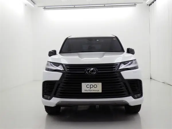 2023 Lexus Lx — photo 9 | Tuminion Kenya