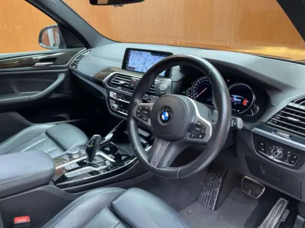2018 Bmw X3 — photo 3 | Tuminion Kenya