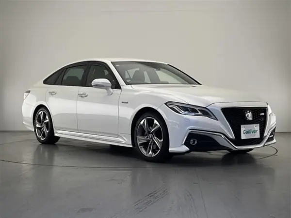 2018 Toyota Crown — photo 8 | Tuminion Kenya