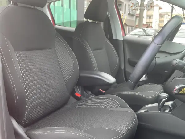 2019 Peugeot 208 — photo 9 | Tuminion Kenya