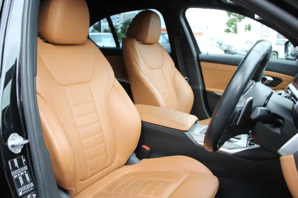 2019 Bmw 3 Series — photo 3 | Tuminion Kenya