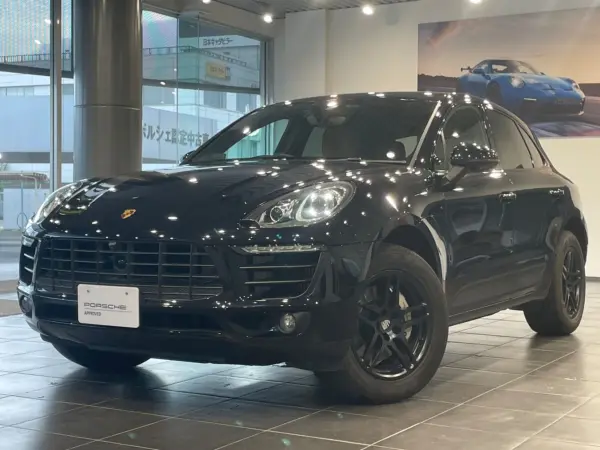 2018 Porsche Macan — photo 2 | Tuminion Kenya