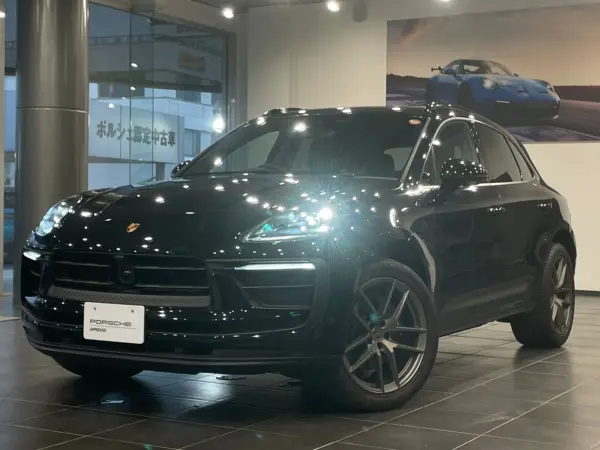 2022 Porsche Macan — photo 2 | Tuminion Kenya