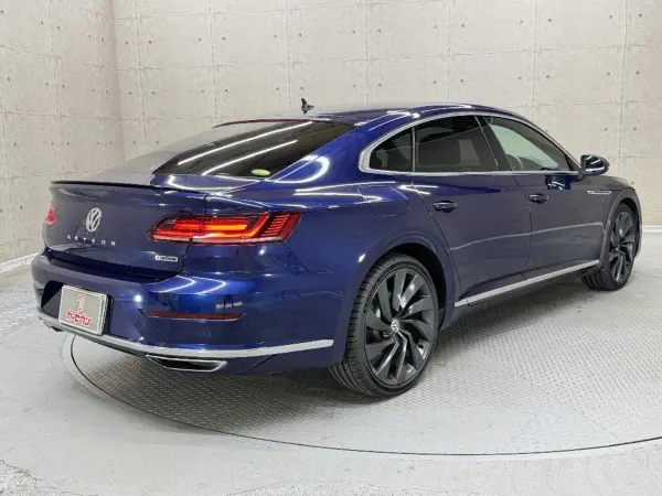 2018 Volkswagen Arteon — photo 2 | Tuminion Kenya