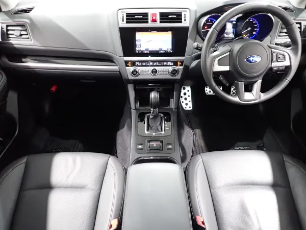2015 Subaru Legacy Outback — photo 9 | Tuminion Kenya