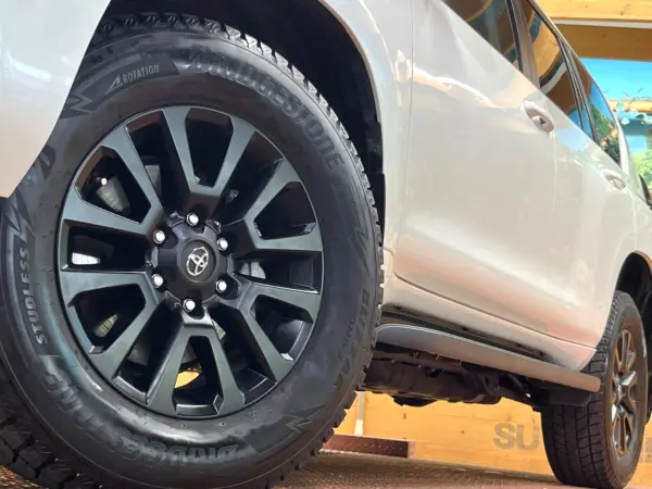 2023 Toyota Landcruiser Prado — photo 9 | Tuminion Kenya