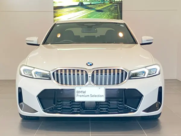 2024 Bmw 3 Series — photo 8 | Tuminion Kenya
