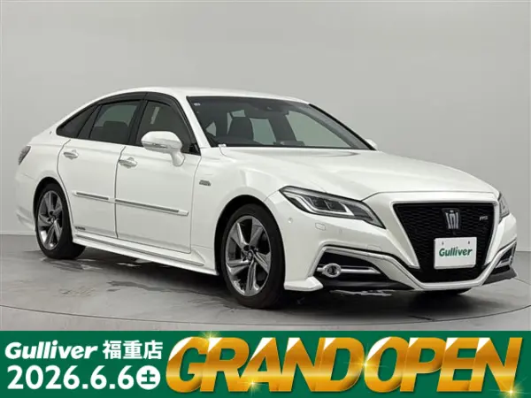 2019 Toyota Crown — photo 1