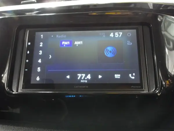 2022 Toyota Hilux — photo 8 | Tuminion Kenya