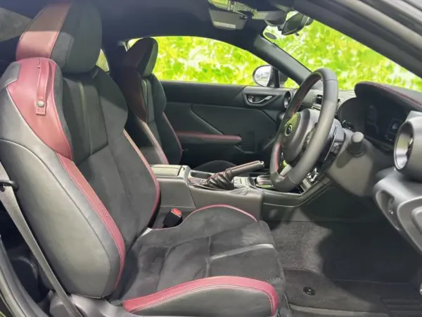 2025 Subaru Brz — photo 8 | Tuminion Kenya