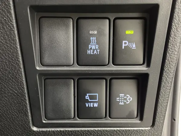 2023 Toyota Hilux — photo 7 | Tuminion Kenya