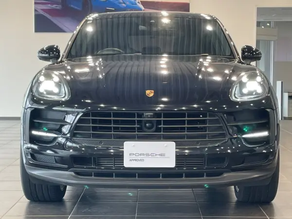 2020 Porsche Macan — photo 3 | Tuminion Kenya