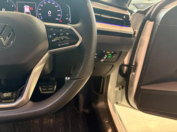 2021 Volkswagen Arteon — photo 8 | Tuminion Kenya