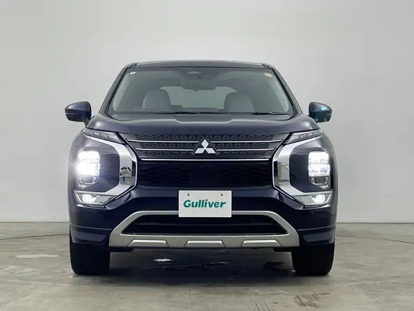 2022 Mitsubishi Outlander — photo 8 | Tuminion Kenya