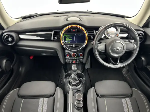 2018 Mini Cooper — photo 2 | Tuminion Kenya