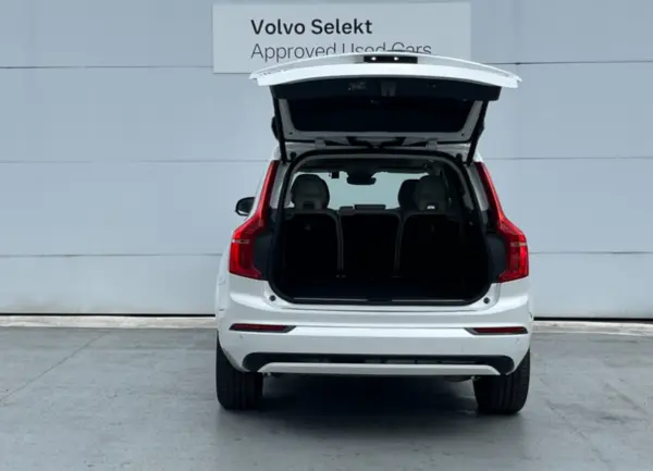 2024 Volvo Xc90 — photo 9 | Tuminion Kenya