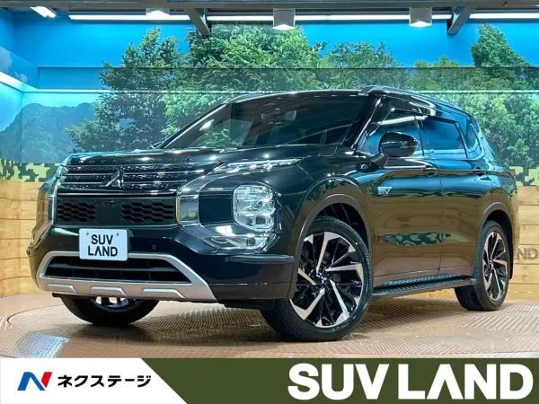 2022 Mitsubishi Outlander — photo 1