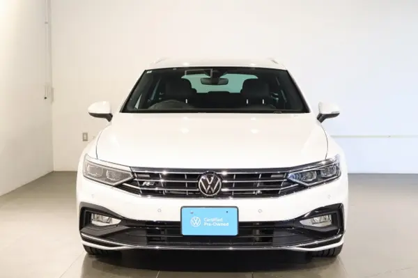 2024 Volkswagen Passat — photo 2 | Tuminion Kenya