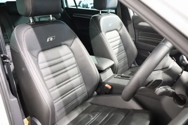 2024 Volkswagen Passat — photo 7 | Tuminion Kenya