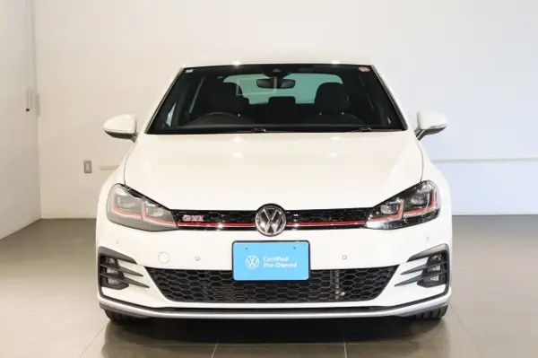 2020 Volkswagen Golf — photo 1