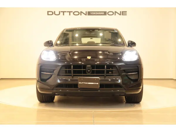 2021 Porsche Macan — photo 7 | Tuminion Kenya