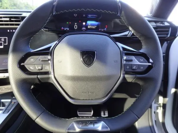 2025 Peugeot 308 — photo 9 | Tuminion Kenya