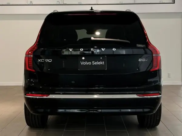 2025 Volvo Xc90 — photo 3 | Tuminion Kenya