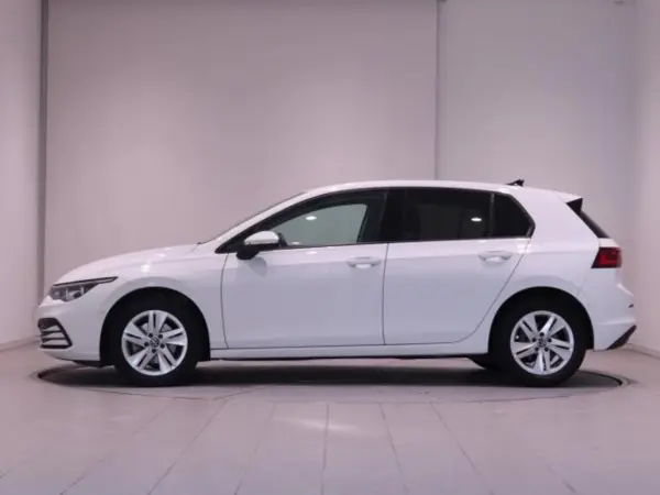 2023 Volkswagen Golf — photo 3 | Tuminion Kenya
