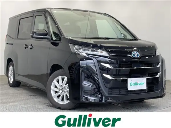 Toyota Noah 1.8 Hybrid G One Owner Options Dual Power Sliding Doors Display Audio Optional TV CD DVD Bluetooth Backup Camera ETC 2.0 Safety Sense LED Headlights (Black Mica) — 2024, 22,000km, for sale in Kenya
