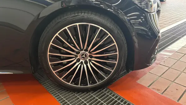 2025 Mercedes E Class — photo 3 | Tuminion Kenya
