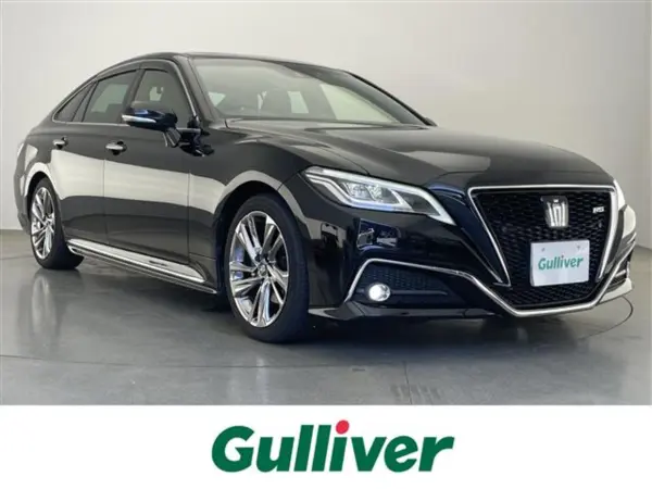 2022 Toyota Crown — photo 1