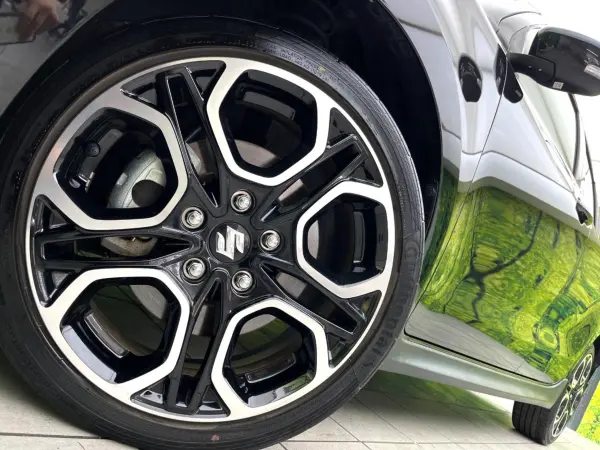 2023 Suzuki Swift — photo 9 | Tuminion Kenya