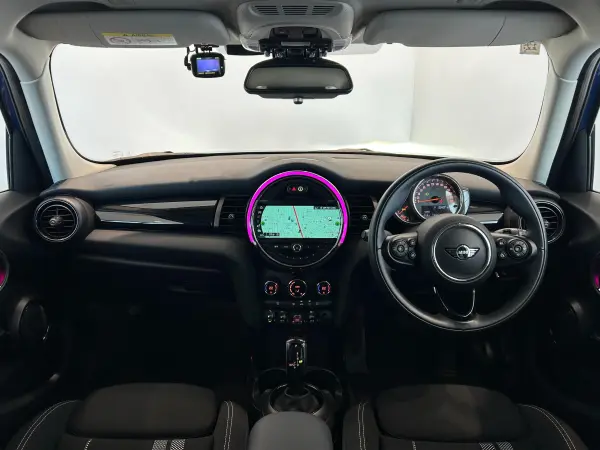 2018 Mini Cooper — photo 2 | Tuminion Kenya