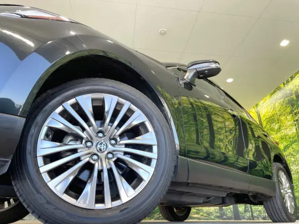 2023 Toyota Harrier — photo 9 | Tuminion Kenya