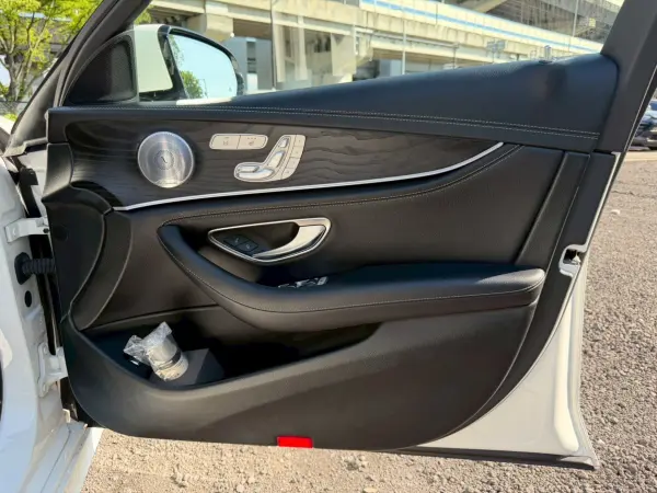 2018 Mercedes E Class — photo 9 | Tuminion Kenya