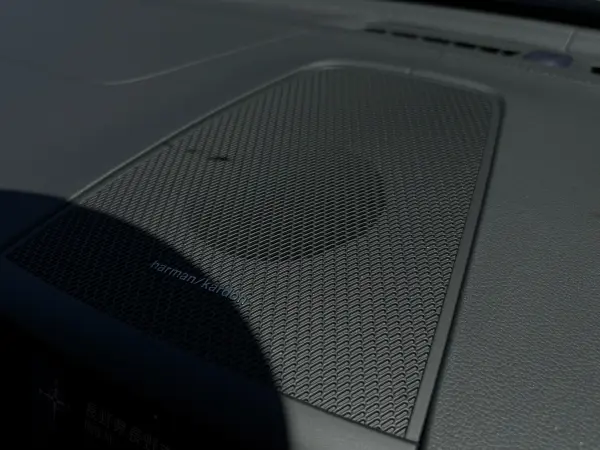 2021 Volvo Xc60 — photo 7 | Tuminion Kenya