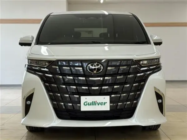 2025 Toyota Alphard — photo 8 | Tuminion Kenya