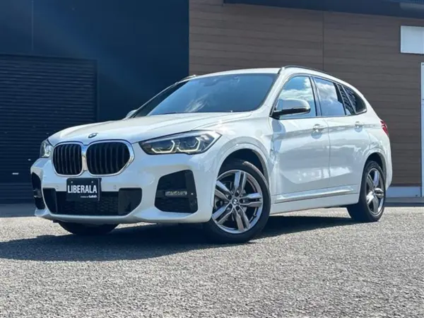2022 Bmw X1 — photo 2 | Tuminion Kenya