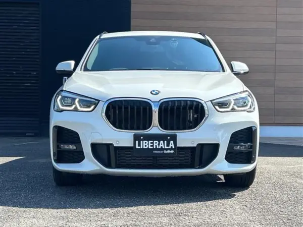 2022 Bmw X1 — photo 3 | Tuminion Kenya