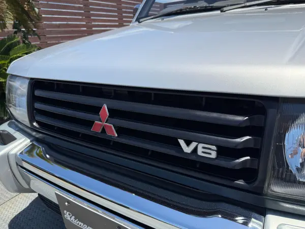 1994 Mitsubishi Pajero — photo 9 | Tuminion Kenya