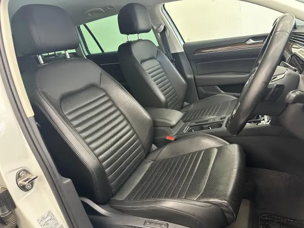2018 Volkswagen Passat — photo 7 | Tuminion Kenya