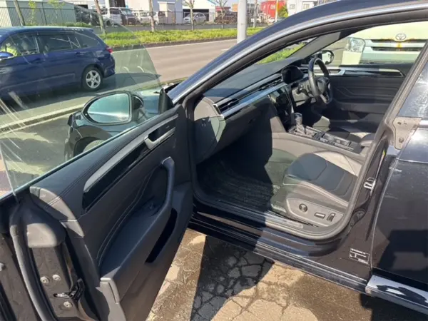 2023 Volkswagen Arteon — photo 7 | Tuminion Kenya
