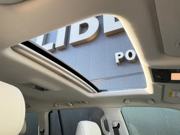 2019 Lexus Lx — photo 3 | Tuminion Kenya