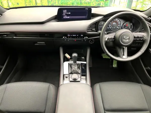 2025 Mazda 3 Fastback — photo 2 | Tuminion Kenya