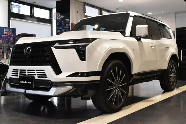 2025 Lexus Gx — photo 1