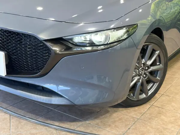 2019 Mazda 3 Fastback — photo 8 | Tuminion Kenya