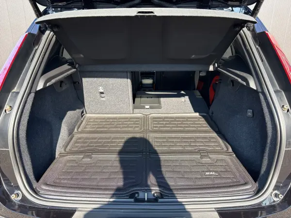 2021 Volvo Xc40 — photo 8 | Tuminion Kenya