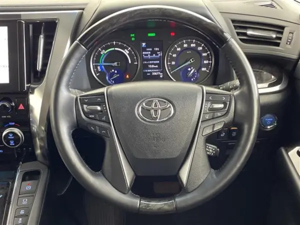 2023 Toyota Alphard — photo 2 | Tuminion Kenya